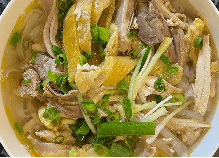 Hình ảnh Phở Gà Linh Trang Anh - Đường Số 79