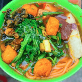 Hình ảnh Bếp Nhà P - Canh Bún Cua & Bánh Đa Miến Trộn - Trần Khát Chân