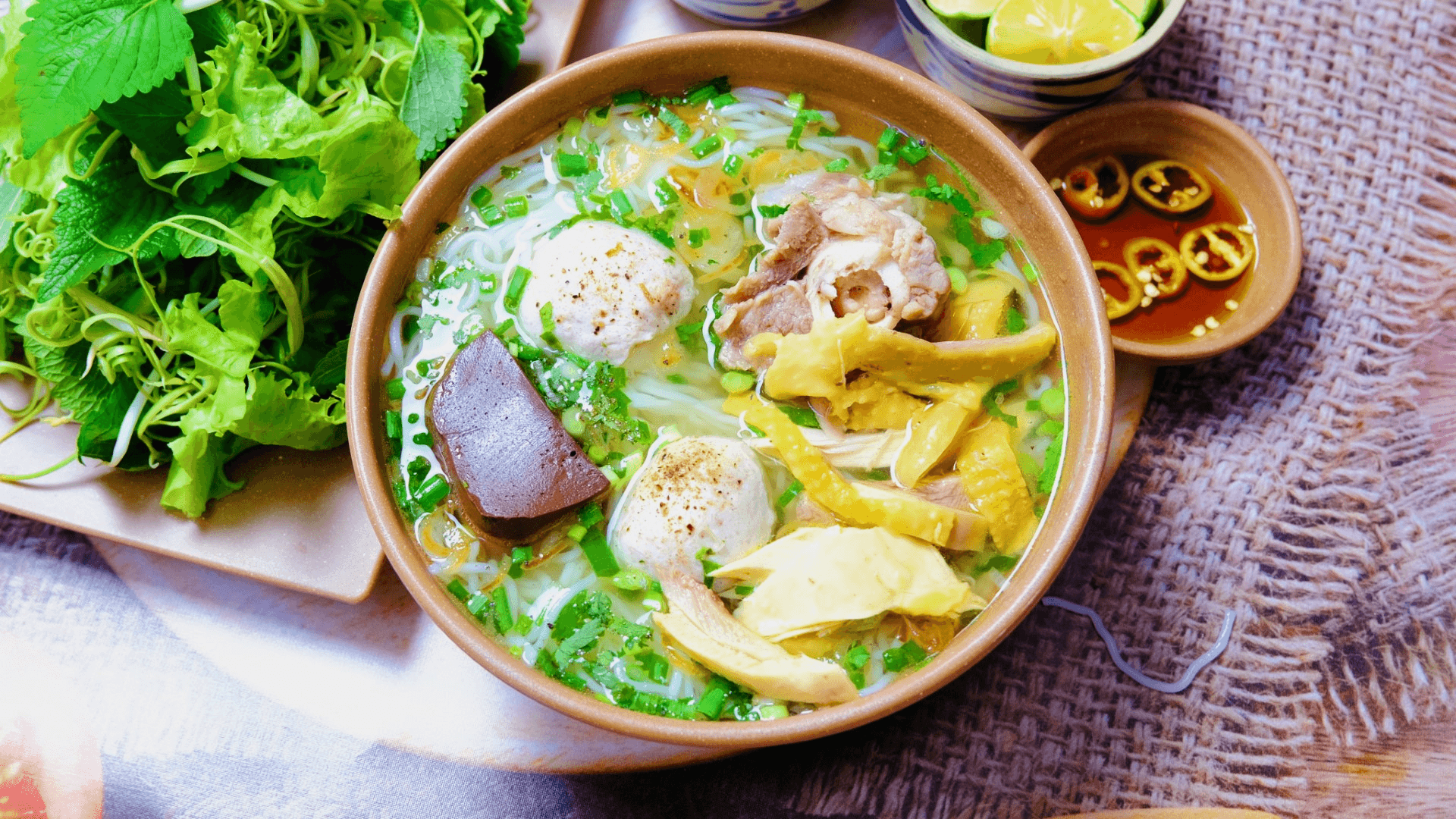 Hình ảnh Quán Ngon Bún Mọc - Cư Xá Vĩnh Hội