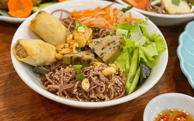 Hình ảnh Chay Thực Dưỡng Lá Tía Tô - Lê Trung Nghĩa