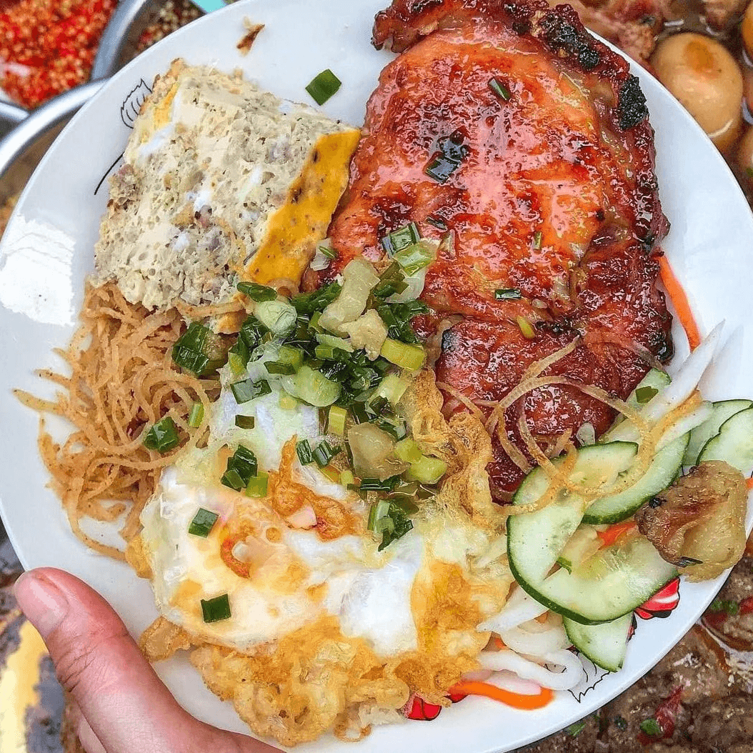 Hình ảnh Cô Thuỷ - Cơm Tấm & Bún Thịt Nướng - Nguyễn Hữu Cảnh