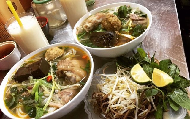 Hình ảnh Hương Giang - Bún Bò Huế - Trần Điền