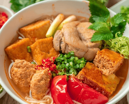 Hình ảnh Cô Hạnh - Bún Riêu Cua Hải Phòng - Giải Phóng