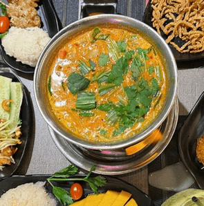 Hình ảnh Bangkok Street Food - Quán Ăn Thái - Hoa Trà
