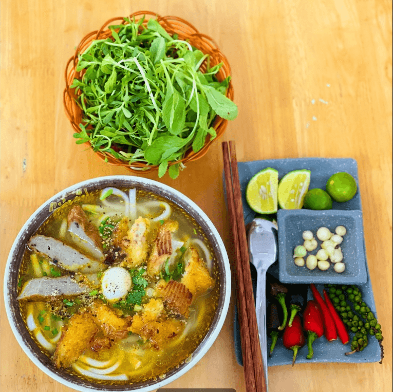 Hình ảnh Nhà Tôm Tép - Bánh Canh Cá Lóc & Bún Tôm - Hà Thị Đát