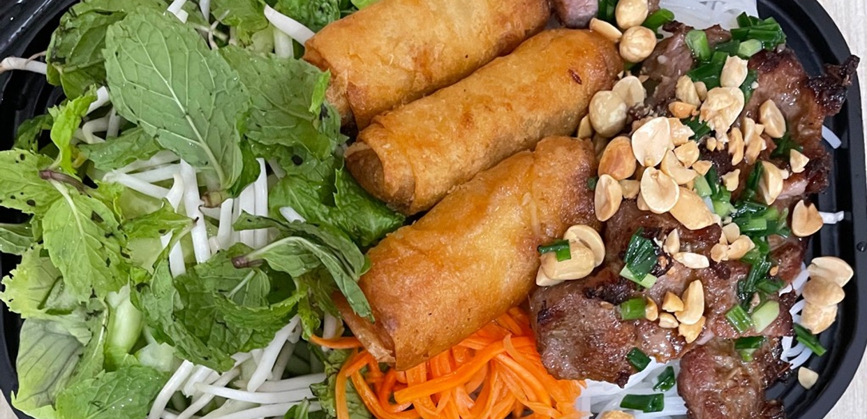 Hình ảnh Bún Thịt Nướng Của Mẹ - Bún Thịt Nướng - Thống Nhất