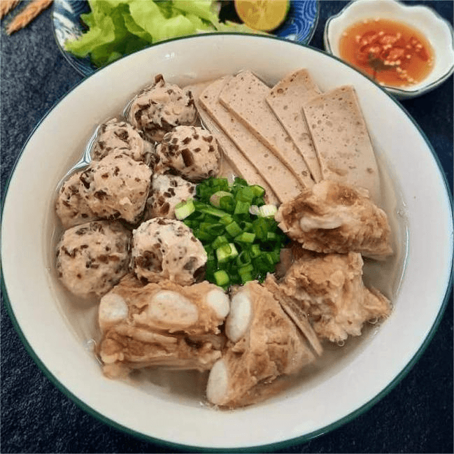 Hình ảnh Bún Mọc & Cơm Gà Đức Long - Điện Biên Phủ