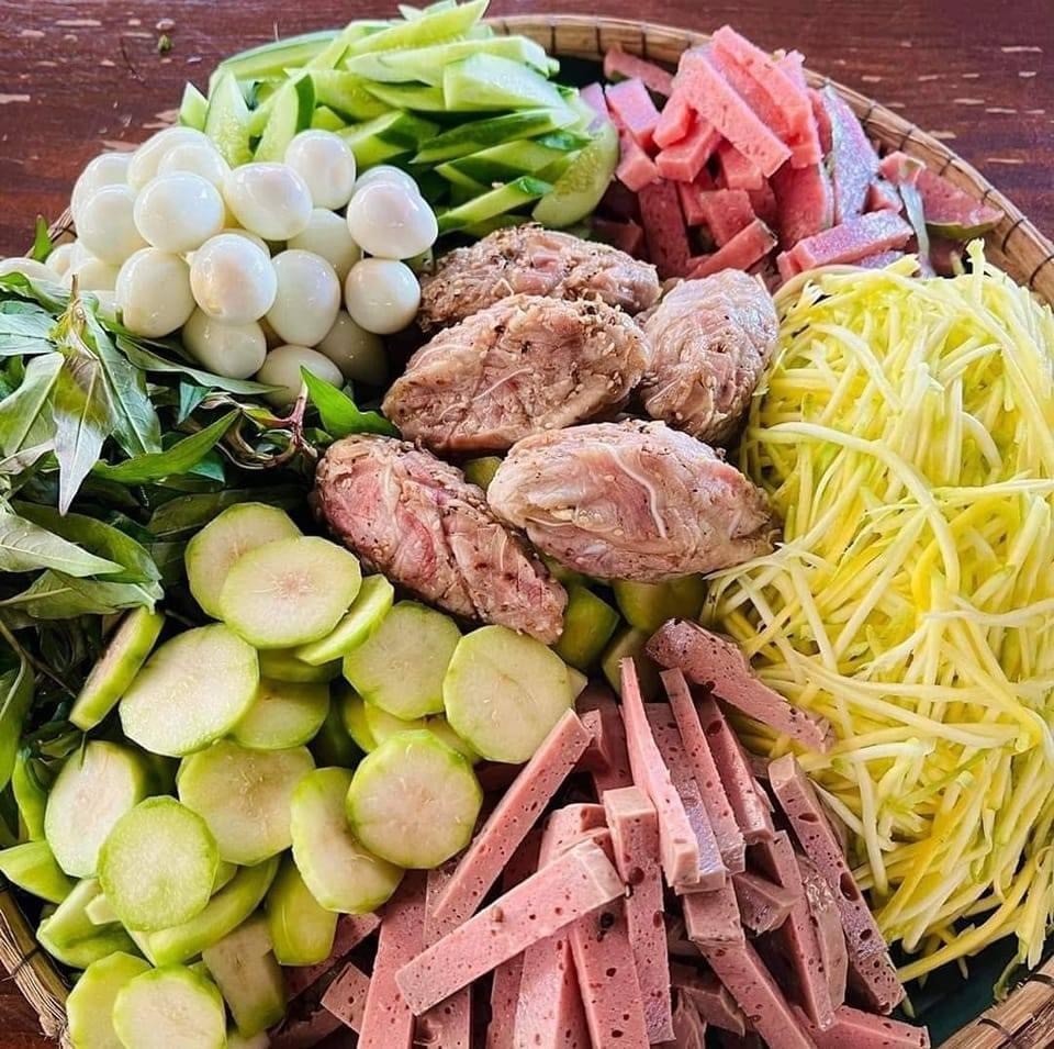 Hình ảnh Nem Chả Bình Định - Đặc Sản Quê Hương - Đường 19