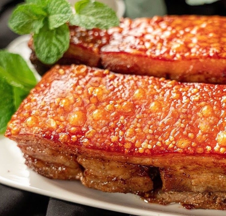 Hình ảnh Lò Heo Quay Phát Thành - Hòa Hưng