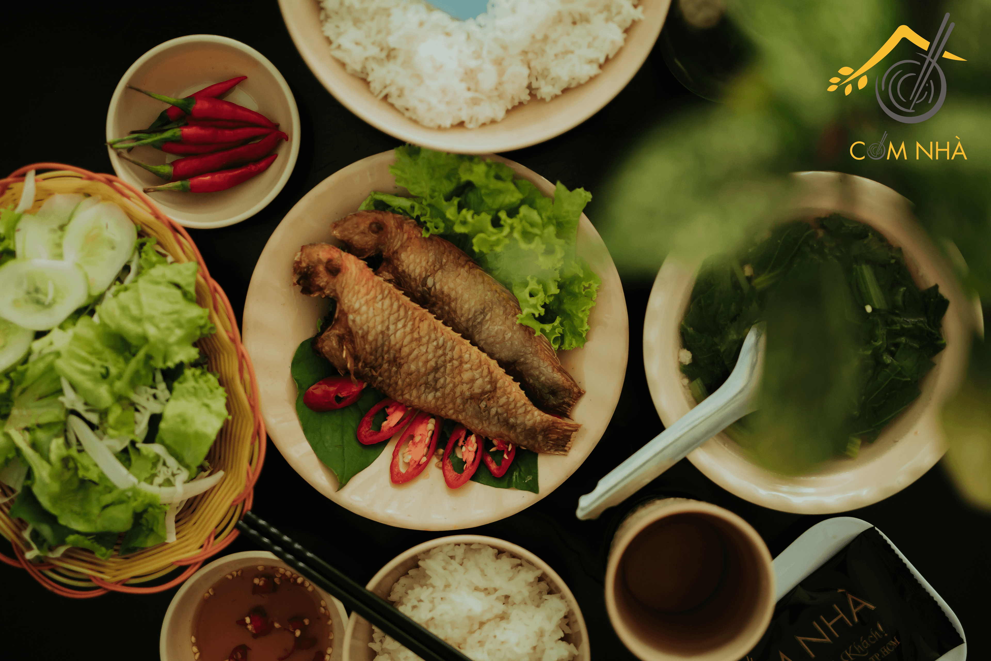 Hình ảnh Cơm Nhà & Lẩu Gà Lá É – Phan Văn Trị 