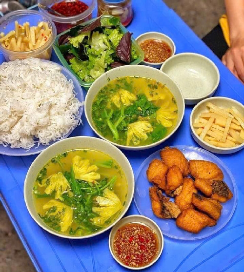 Hình ảnh Bún Cá Chấm Hoàng Béo Ngõ 162B - Tôn Đức Thắng