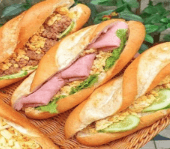 Hình ảnh Bánh Mỳ Thịt Xiên Nướng & Trà Chanh - Đông Thiên