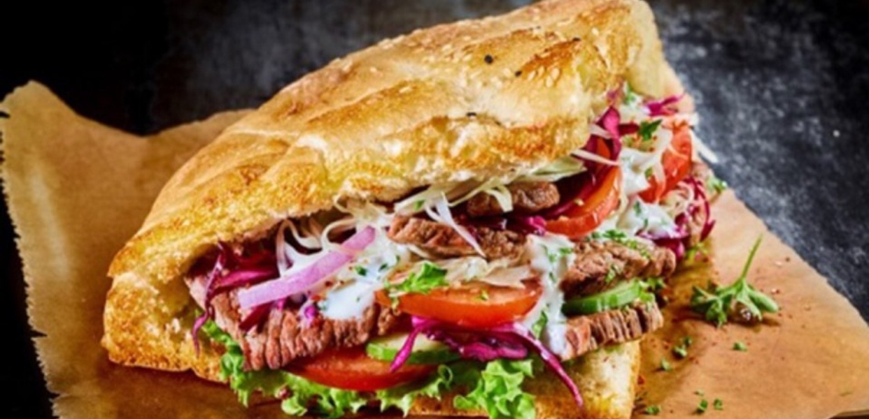 Hình ảnh Bánh Mỳ Doner Kebab Bánh Mỳ Vũ - Hồng Mai