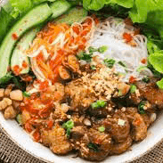 Hình ảnh Quán 33 - Bún Trộn Thịt Nướng, Bánh Mì & Trà Chanh - Vương Thừa Vũ