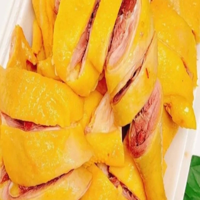 Hình ảnh Gà Ủ Muối Hoa Tiêu - Kênh Tân Hóa