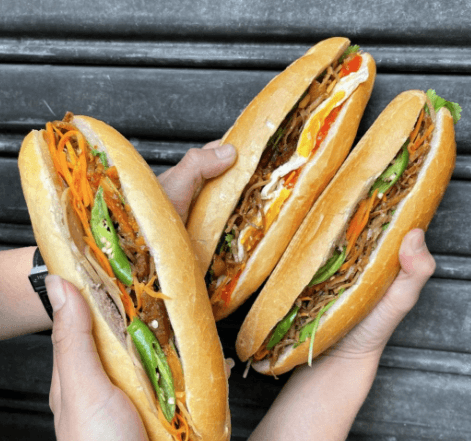 Hình ảnh Bánh Mì Tứ Hải - Mai Động