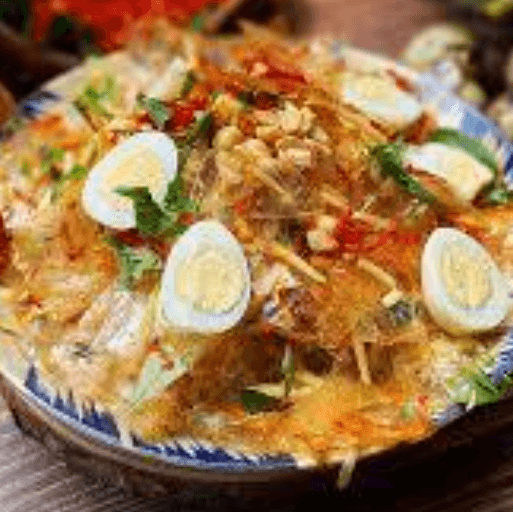 Hình ảnh Bánh Tráng Trộn Hồng Quân - Đồ Ăn Vặt - Nguyễn Khuyến