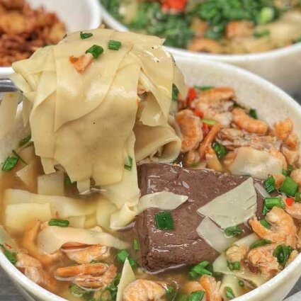 Hình ảnh Hoành Thánh Lá Tôm Khô - Kinh Dương Vương