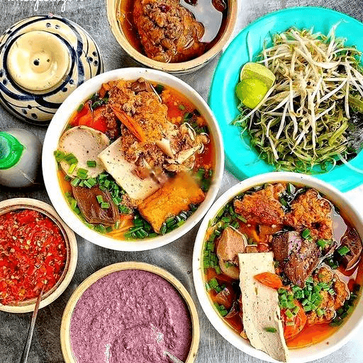 Hình ảnh Bún Riêu Cô Tám - Hà Thị Khiêm