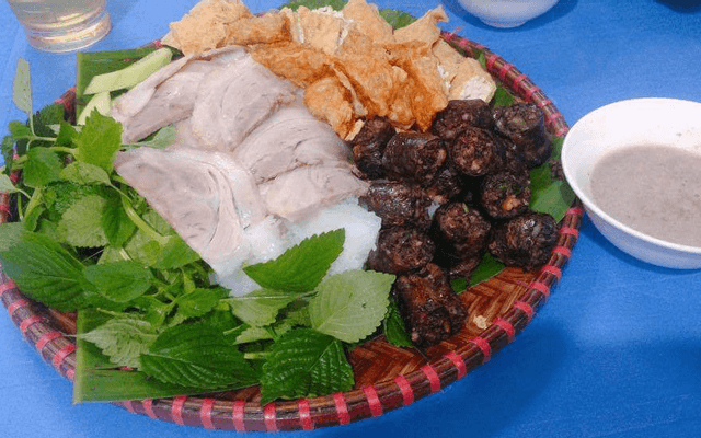 Hình ảnh Cô Chín - Bún Đậu Mẹt - Đê Tô Hoàng