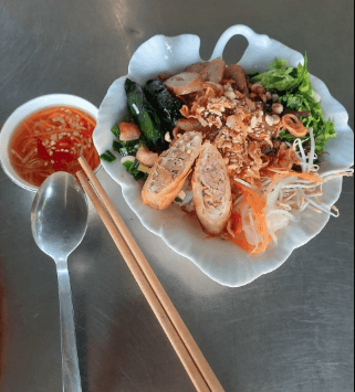 Hình ảnh Bà Út - Cơm Tấm & Bún Thịt Nướng - Bùi Đình Túy