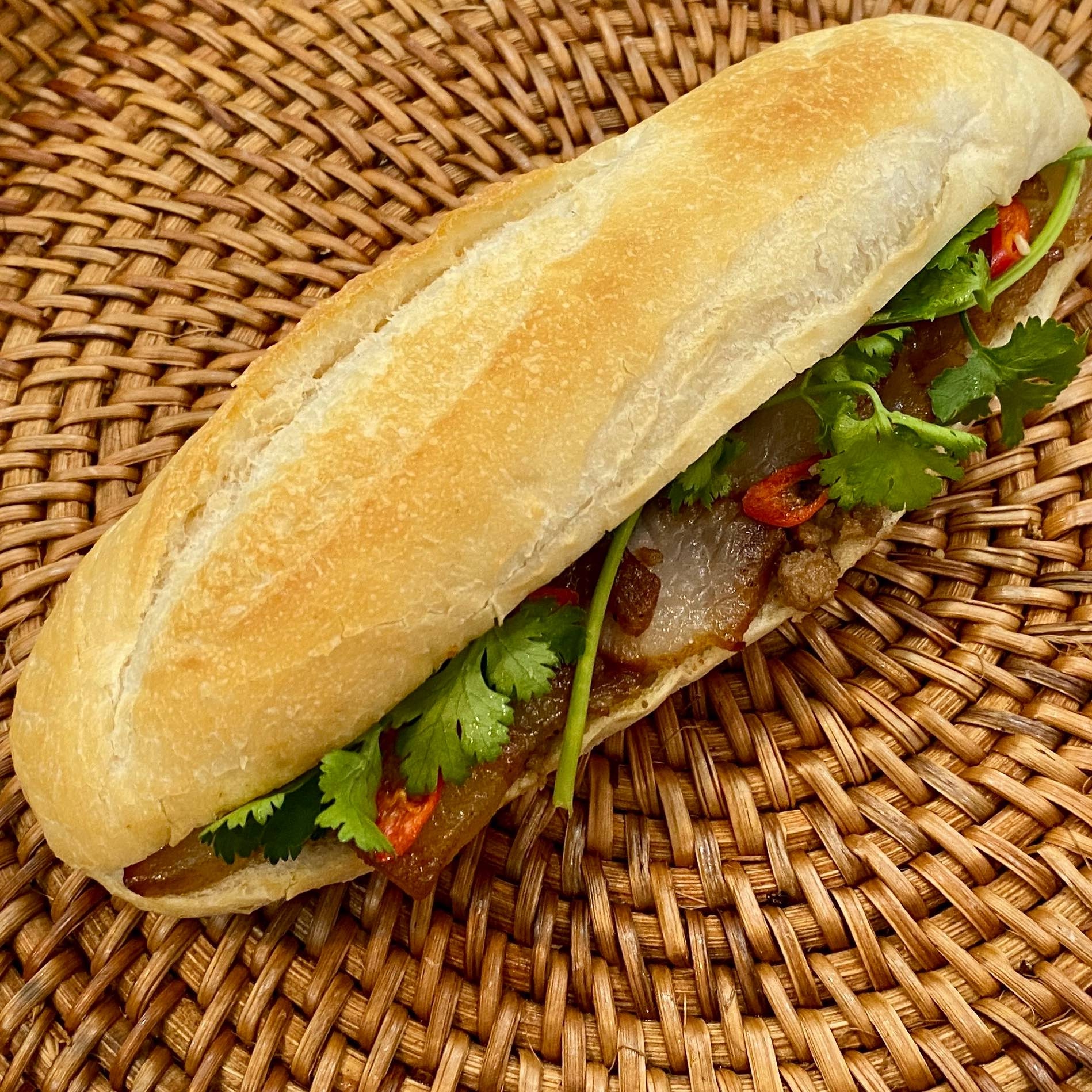 Hình ảnh Bánh Mì Cười - Bánh Mì & Xôi - Nguỵ Như Kon Tum