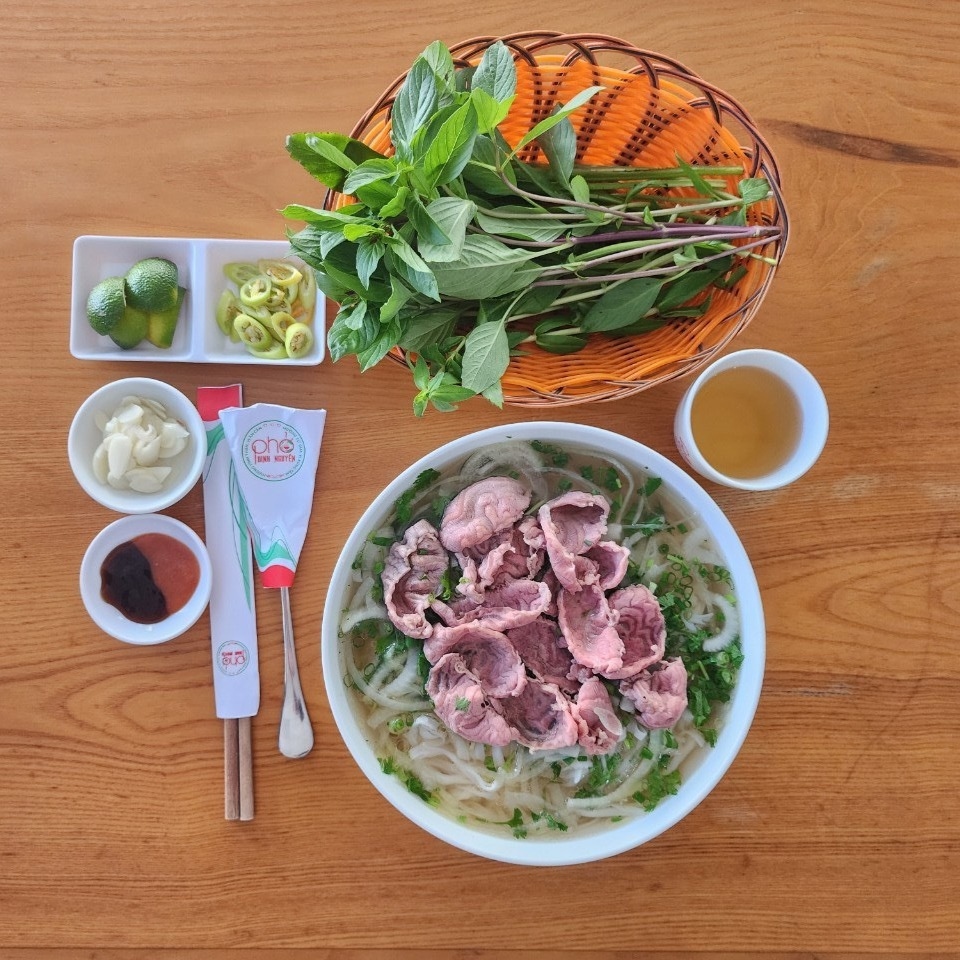 Hình ảnh Phở Đinh Nguyễn - Tân Sơn Nhì