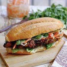 Hình ảnh Bánh Mỳ Bah - Bánh Mì Chả Vịt Nướng Vân Đình - Đa Sỹ
