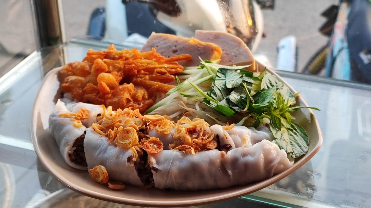 Hình ảnh Bánh Cuốn Hà Nội Sơn Tây - Đường số 5
