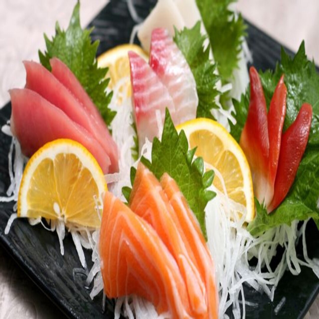 Hình ảnh Sushi T&T - Cá hồi và Sashimi - Hồng Đức