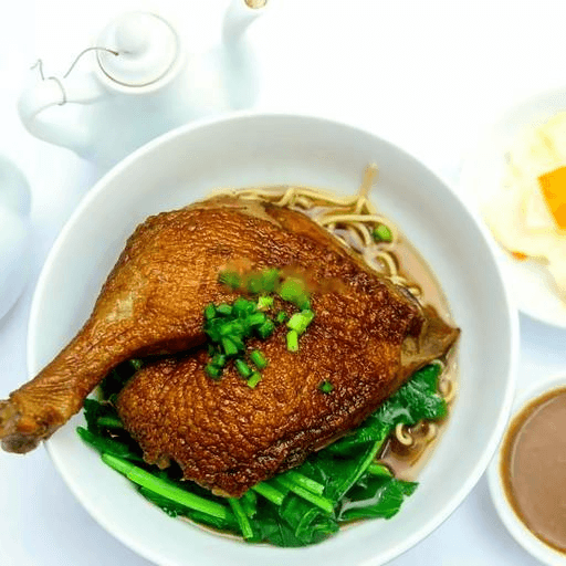 Hình ảnh Vĩnh Ký Mì Gia - Mì Vịt Tiềm, Sủi Cảo & Hoành Thánh - 162 Nguyễn Thị Thập