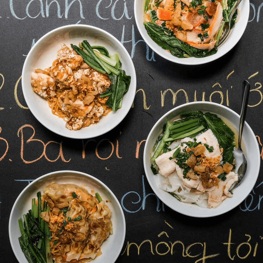 Hình ảnh W Corner Cafe & Bistro - Trần Huy Liệu
