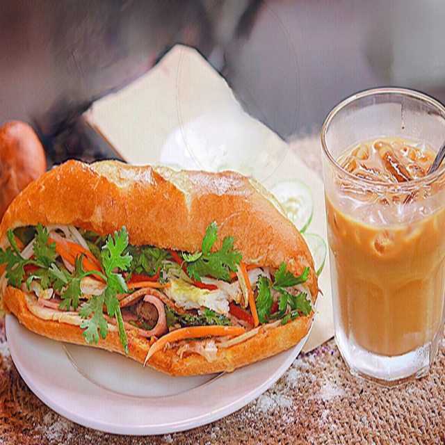 Hình ảnh Bánh Mì Ông Toàn - Lê Văn Thiêm