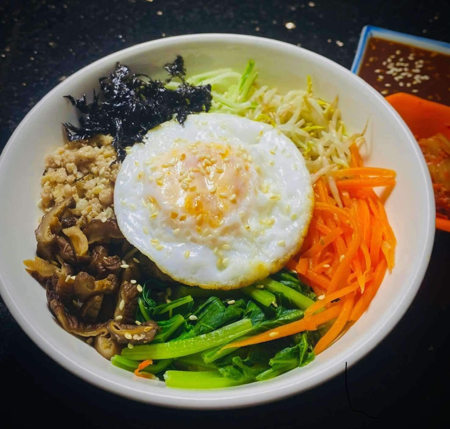 Hình ảnh Meow Quán - Cơm Trộn Hàn Quốc & Gimbab Kimchi - Đê Trần Khát Chân