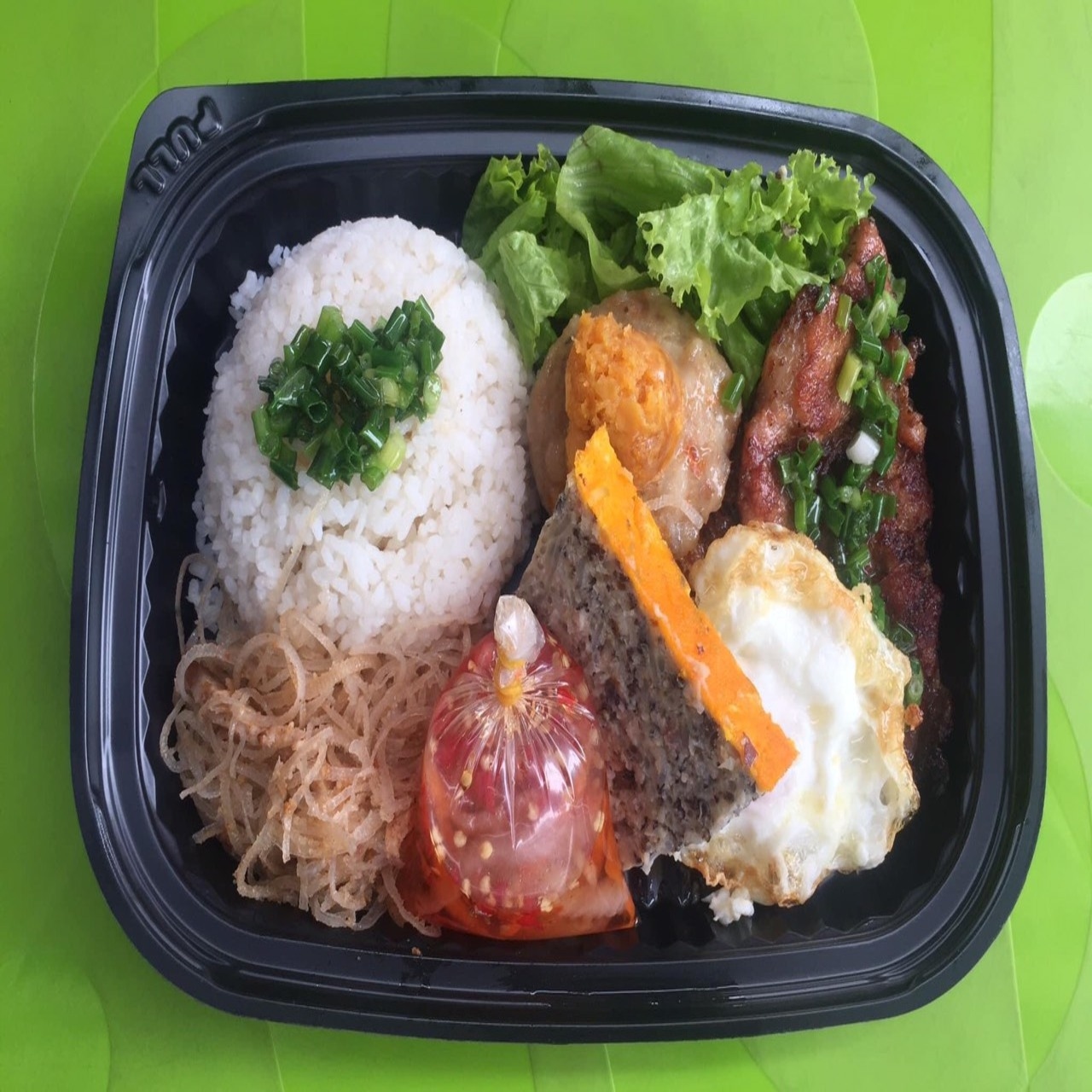 Hình ảnh Bếp Nhà Bao Tiểu Thư - Cơm Tấm & Bánh Tằm Bì - Đào Cam Mộc