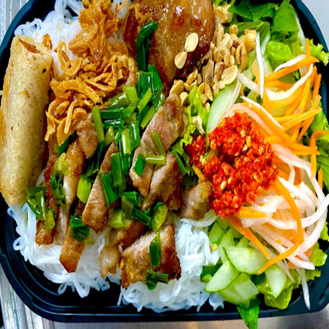 Hình ảnh Bếp Nhà Win - Bún Thịt Nướng & Cơm Thịt Nướng - Võ Thị Hồi 