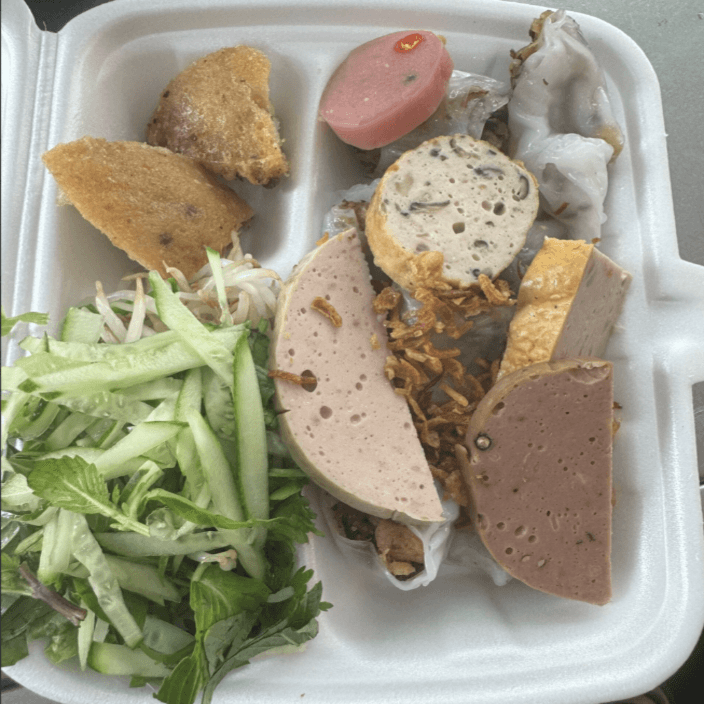 Hình ảnh Bánh Cuốn Ý Thiên - Bà Hạt