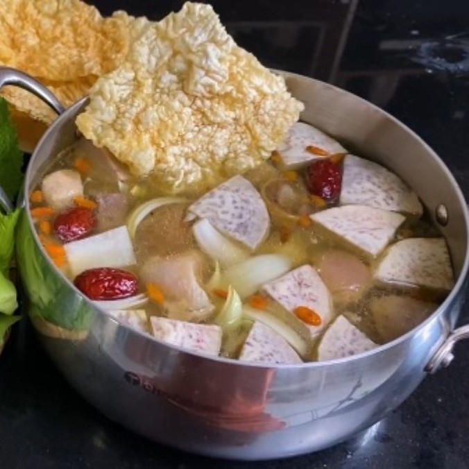 Hình ảnh Lẩu Bò Niêu Đất Than Hoa Sài Gòn - Cổng Chợ Nghĩa Tân