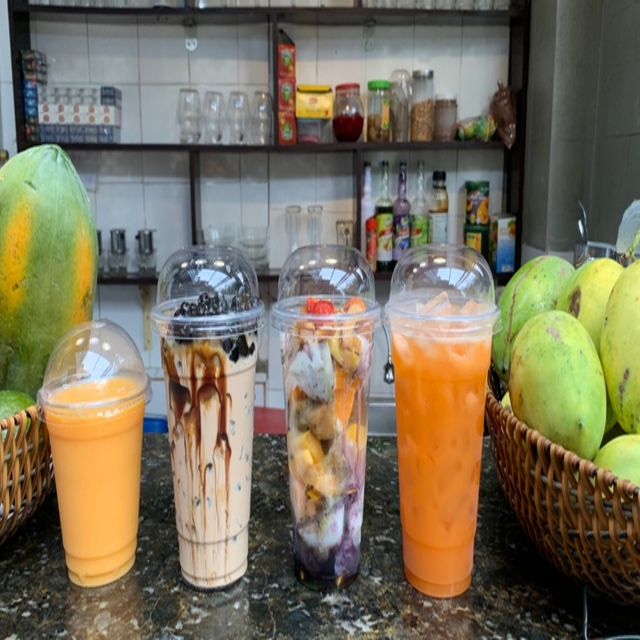 Hình ảnh Phương Thúy - Sinh Tố Trái Cây & Trà Sữa - Quốc Hương