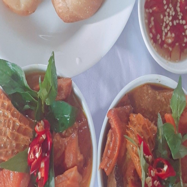 Hình ảnh Phá Lấu Bò 245 - Lê Quang Định