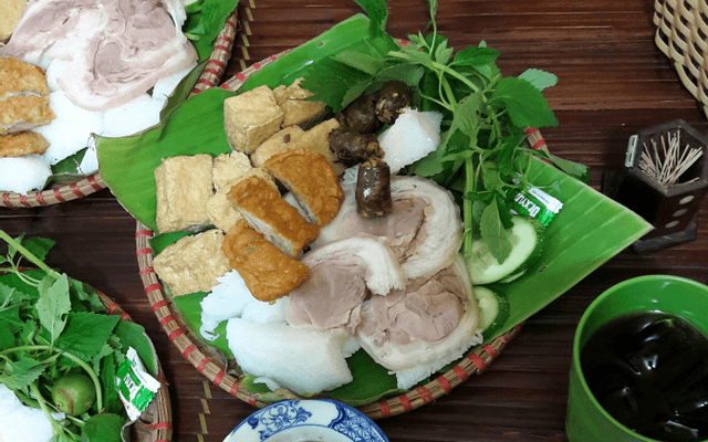 Hình ảnh Cô Chính - Bún chả & Bún Đậu Mẹt - Giáp Nhất
