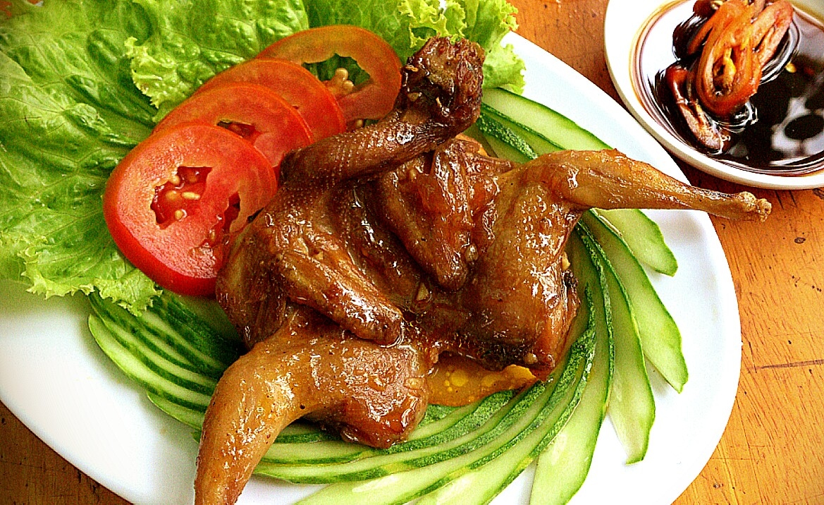 Hình ảnh Cút Chiên Bơ - Cá Viên Chiên Chị Nhím - Bùi Văn Ba