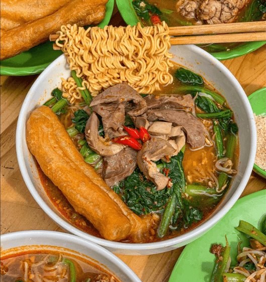 Hình ảnh Mỳ Chua Cay Bếp Mẹ Nhím - Dương Quảng Hàm