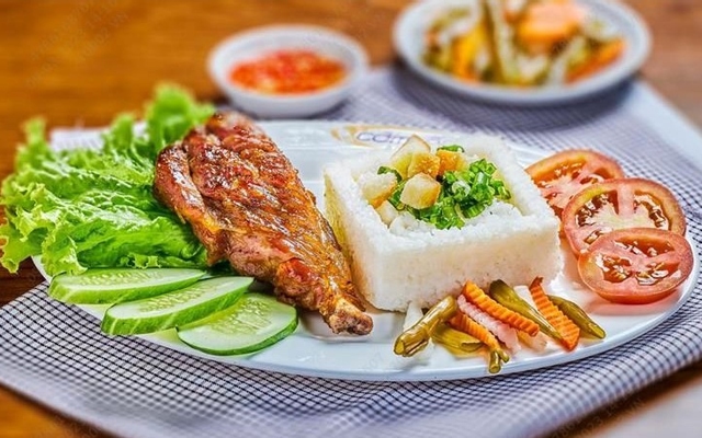 Hình ảnh Cơm Tấm & Bún Thịt Nướng 37 - Trần Bình