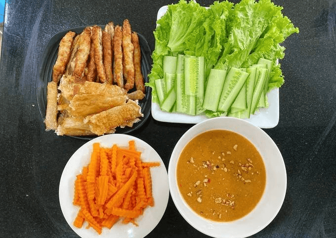 Hình ảnh Hoàng Yến - Nem nướng Nha Trang - Giáp Nhất