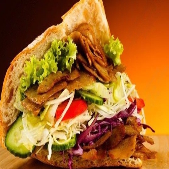 Hình ảnh Bánh Mì Doner Kebab Mạnh Hùng - Hoàng Đạo Thành