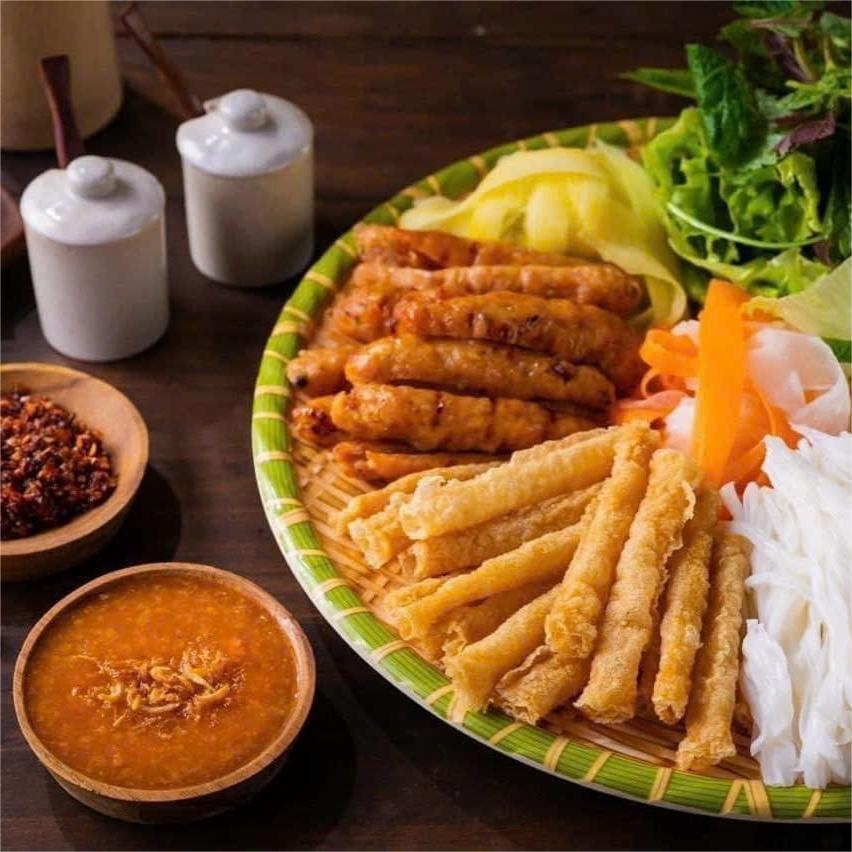 Hình ảnh Nem Nướng Nha Trang U.F.O - Bún & Mì Trộn - Xuân Thuỷ