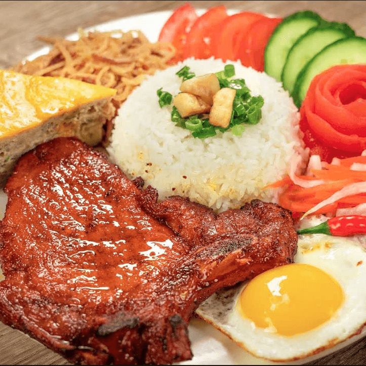 Hình ảnh Cơm Tấm Cây Gõ - Bình Phú