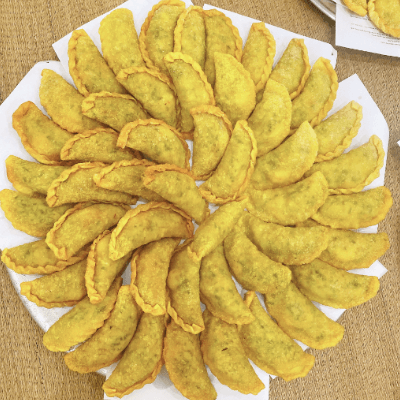 Hình ảnh Bếp Mẹ Top - Bánh Gối & Bánh Mỳ Thịt Xiên - Nguyễn Khánh Toàn