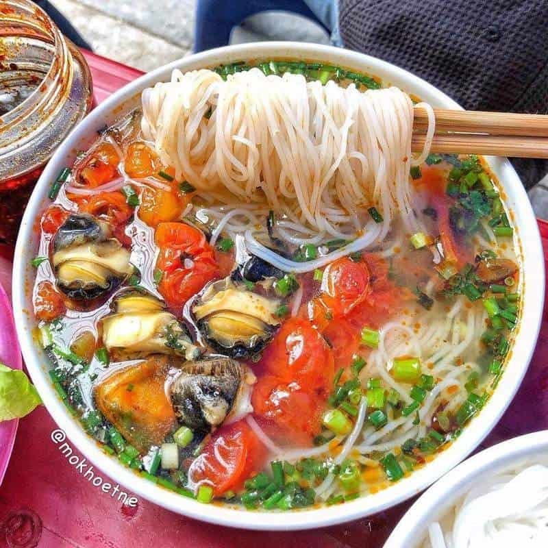 Hình ảnh Bún Ốc Cô Hương Béo - Hàng Thùng